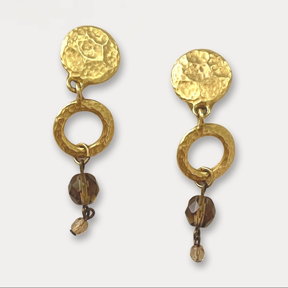 Vintage petite gold tone hammered dangle earrings (1990s)